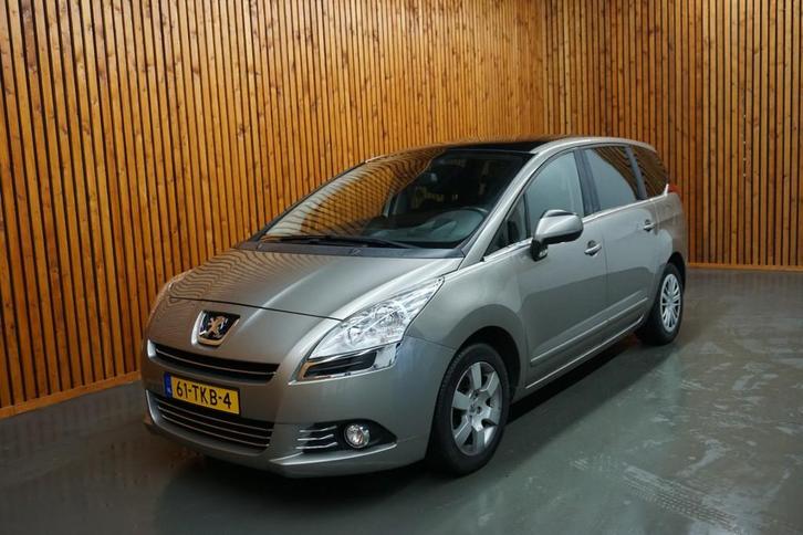 Peugeot 5008 1.6 THP 7 PERSOON FAMILY/ PANODAK/ APK 2-2026, Auto's, Peugeot, Bedrijf, ABS, Airbags, Airconditioning, Bluetooth
