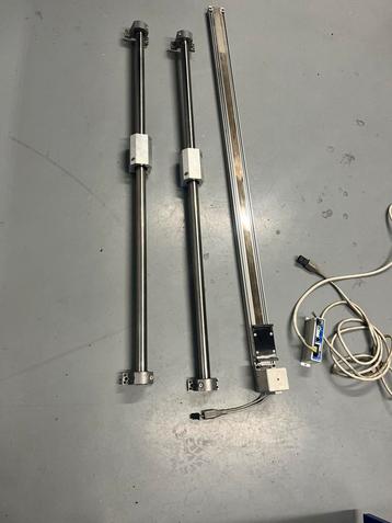 Smc liner actuator met glijblokken beschikbaar voor biedingen