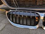 Originele BMW 3 Serie ‘Grill’ & eindstukken uitlaat (chroom), Ophalen, Gebruikt, Voor, Bumper