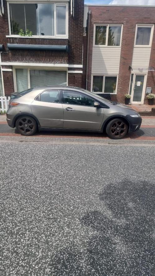 Honda Civic 1.8 I 5DR 2006 Grijs, Auto's, Honda, Particulier, Civic, Airbags, Airconditioning, Alarm, Lichtmetalen velgen, Mistlampen