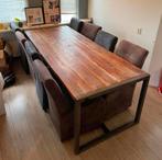 Industriële eettafel met 8 comfortabele stoelen op wieltjes, Huis en Inrichting, Tafels | Eettafels, Ophalen, Gebruikt, 100 tot 150 cm