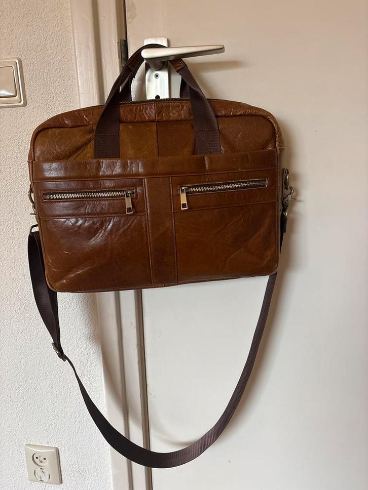 Bruine leren werktas met laptopvak, Sieraden, Tassen en Uiterlijk, Tassen | Schoudertassen, Zo goed als nieuw, Overige merken