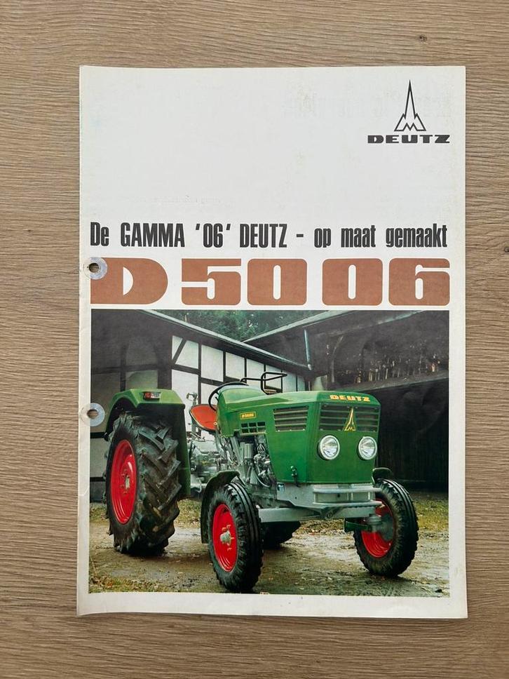 Deutz D50 06 tractor folder, Boeken, Catalogussen en Folders, Zo goed als nieuw, Ophalen of Verzenden