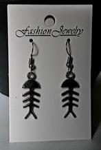 Oorbellen vis, visgraat, graat, dieet, hengelaar, visser, ko, Overige materialen, Hangers, Nieuw, Ophalen of Verzenden