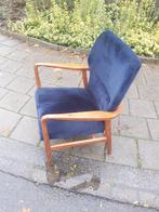 Deens fauteuil vintage teakhout donkerblauw velvet, Huis en Inrichting, Fauteuils, Gebruikt, Vintage, Ophalen of Verzenden