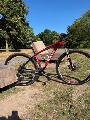 Specialized Carve moutainbike beschikbaar voor biedingen