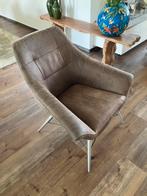 Twee moderne bruine leren stoelen, Huis en Inrichting, Fauteuils, Ophalen, Zo goed als nieuw, 75 tot 100 cm, 50 tot 75 cm