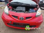 Voorbumper van een Toyota Aygo, Gebruikt, Ophalen of Verzenden, Toyota, Bumper
