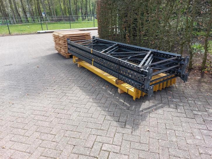 Palletstelling magazijnstelling met houten vlonders, Zakelijke goederen, Kantoor en Winkelinrichting | Magazijn, Stelling en Opslag