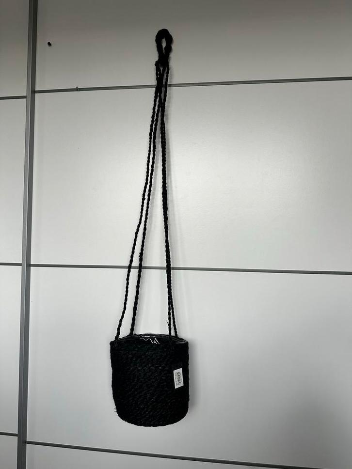 NIEUW: Handgemaakte Gebreide hangende Bloempot, Tuin en Terras, Bloempotten, Nieuw, Overige materialen, Minder dan 40 cm, Minder dan 25 cm
