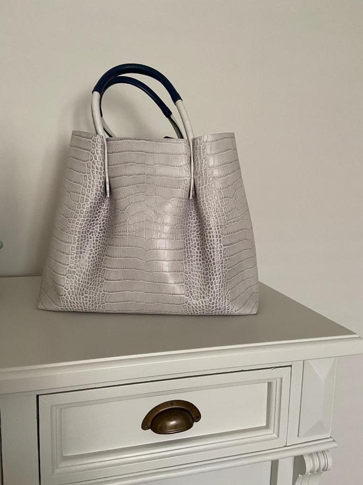 Grijze leren handtas van Chianni Notaro Carol J.- nieuwstaat, Sieraden, Tassen en Uiterlijk, Tassen | Damestassen, Zo goed als nieuw