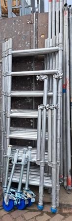 Te koop smal steiger skyworks werkhoogte 7.20 mtr, Doe-het-zelf en Verbouw, Steigers, Gebruikt, Skyworks, Ophalen of Verzenden
