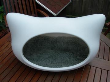 Whiskas kattenmand  beschikbaar voor biedingen