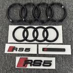 Audi RS5 Zwarte Emblemen Set – Direct Leverbaar!, Auto diversen, Tuning en Styling, Ophalen of Verzenden