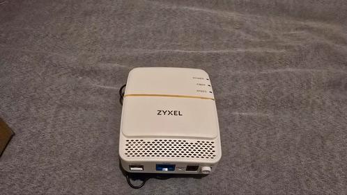 ZYXEL FMG3005-R20A Glasvezel
Gigabit Active Fiber, Computers en Software, Routers en Modems, Zo goed als nieuw, Ophalen of Verzenden
