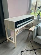 Piano onderstel meubel hout voor korg b2, Muziek en Instrumenten, Piano's, Piano, Zo goed als nieuw, Ophalen