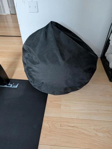 Zitzak klein, zwart. beschikbaar voor biedingen