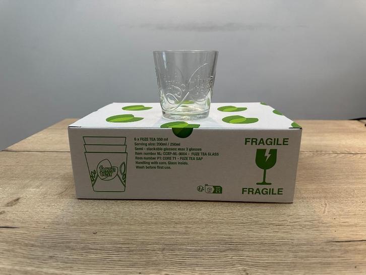 Fuze Tea doos van 6st 0,35cl NIEUW , meerdere beschikbaar, Verzamelen, Glas en Borrelglaasjes, Nieuw, Frisdrankglas, Ophalen of Verzenden