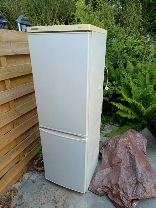 Te koop Liebherr koel-vries combinatie, Witgoed en Apparatuur, Koelkasten en IJskasten, Gebruikt, Met aparte vriezer, 200 liter of meer