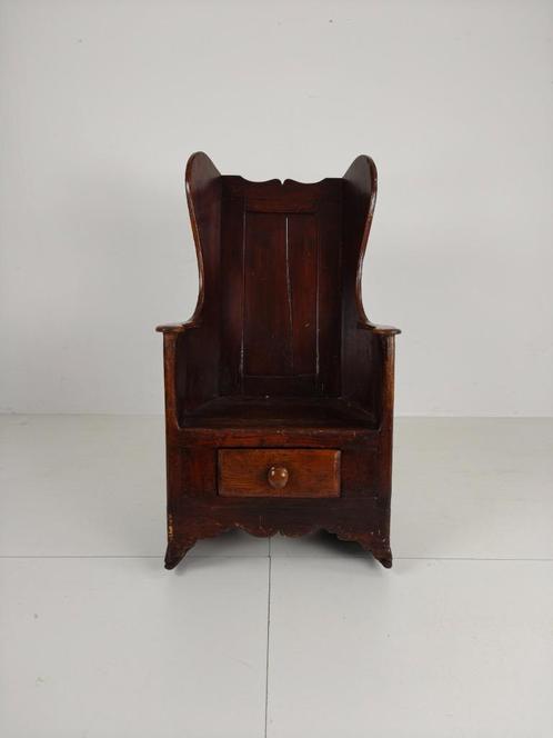 Beautiful 18th Century Welsh Lambing Rocking Chair, Antiek en Kunst, Antiek | Meubels | Stoelen en Banken, Ophalen
