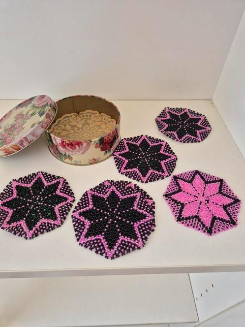 Handgemaakte Kralen Onderzetters - Set van 6, Huis en Inrichting, Woonaccessoires | Onderzetters, Nieuw, Glas of Kopje, Ophalen of Verzenden
