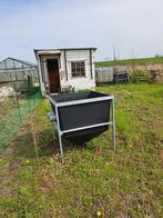 To koop 2 stuks trechter opvangbak, Tuin en Terras, Overige Tuin en Terras, Ophalen of Verzenden, Zo goed als nieuw