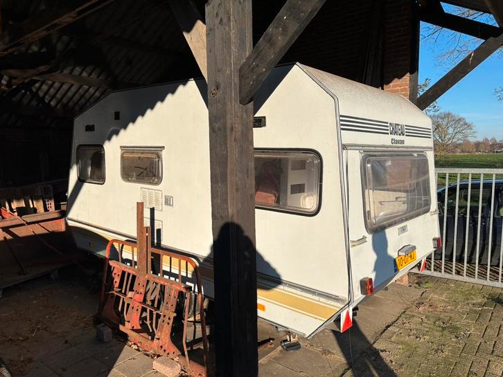 Caravan enkelasser, Caravans en Kamperen, Caravans, Particulier, tot en met 3, Rondzit, Vast bed, Ophalen