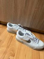 Dames schoenen Nike, Ophalen of Verzenden, Zo goed als nieuw, Zwart, Sneakers of Gympen