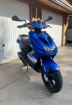 Yamaha Aerox R / Origineel / 5.000 km /2e EIG, Ophalen, Aerox, Maximaal 45 km/u, Zo goed als nieuw