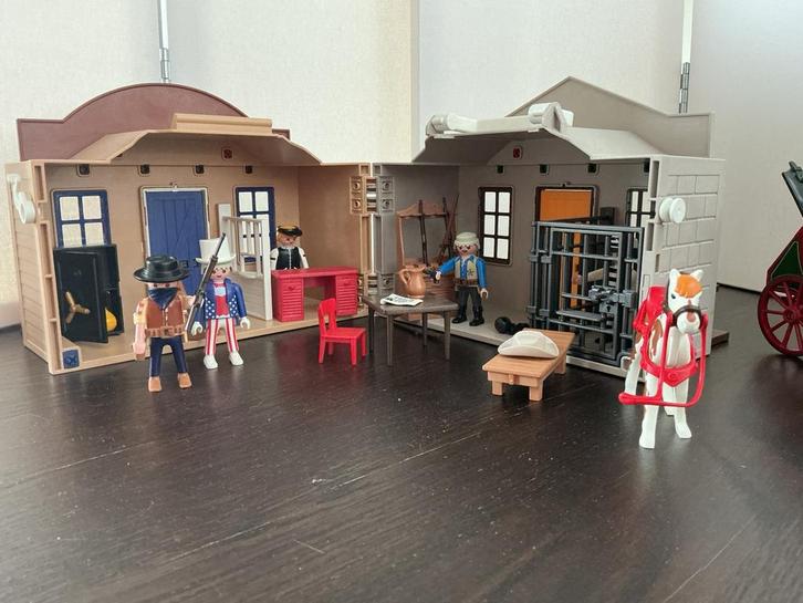 Playmobil bank, postkoets en gevangenis, Kinderen en Baby's, Speelgoed | Playmobil, Zo goed als nieuw, Ophalen