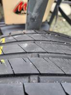 Bridgestone potenza sport  19x235x35, Auto-onderdelen, Banden en Velgen, Ophalen of Verzenden, Gebruikt, Zomerbanden, Band(en)