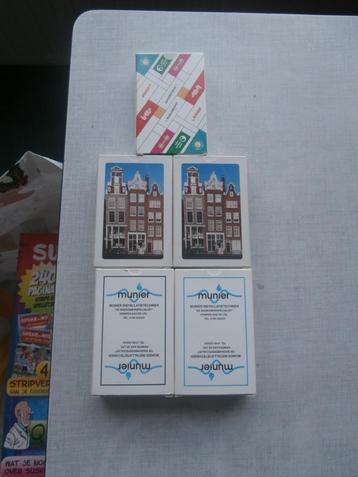 lot 21 boeken speelkaarten beschikbaar voor biedingen