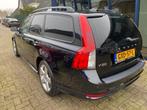 Volvo V50 1.8 R-Design LEER / PDC / 17'' VELGEN, Auto's, Volvo, Voorwielaandrijving, 125 pk, Gebruikt, Beige