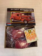 Monogram '39 Chevy Sedan Delivery Street Rod 1:24, Auto, 1:32 tot 1:50, Nieuw, Ophalen of Verzenden