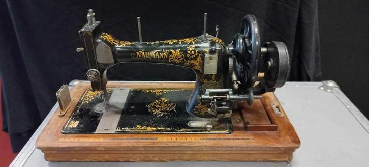 oude naaimachine Naumann, Antiek en Kunst, Curiosa en Brocante, Ophalen