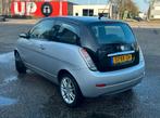 Lancia Ypsilon 1.4 16V 2007 Grijs, Auto's, Lancia, Voorwielaandrijving, 15 km/l, 40 €/maand, Origineel Nederlands