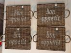 4x Riviera Maison Rattan Placemat Bon Appeteit Nieuwstaat, Ophalen of Verzenden, Zo goed als nieuw, Bord
