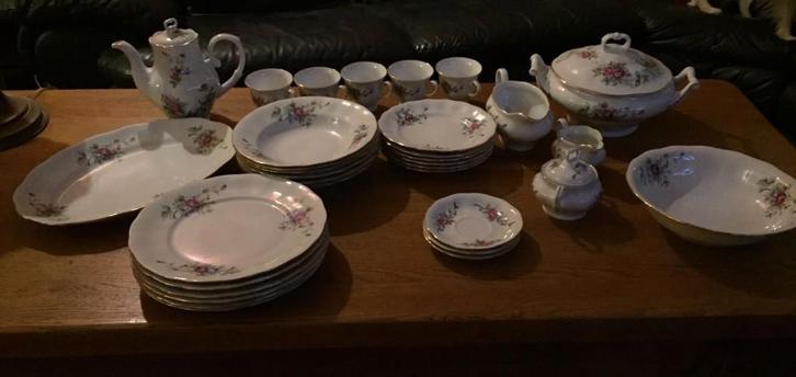 servies jusblina, Antiek en Kunst, Antiek | Servies compleet, Ophalen