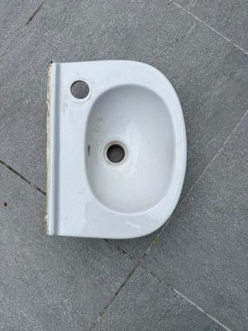 Nieuw wastafel fontijn beschikbaar voor biedingen
