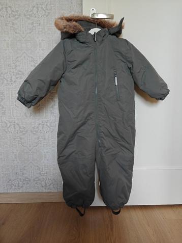 Buitenpak / Skipak maat 98 beschikbaar voor biedingen