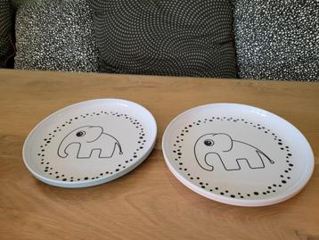 Done by Deer bordjes - set van 2 beschikbaar voor biedingen