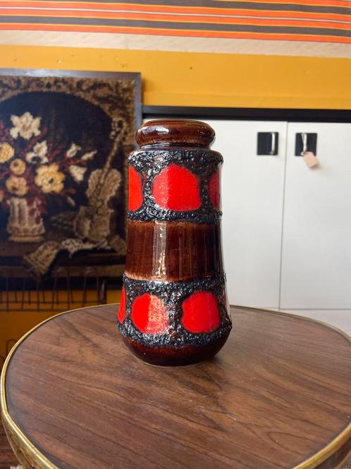 Vintage jaren 70 bruin rode west germany vaas, Huis en Inrichting, Woonaccessoires | Vazen, Zo goed als nieuw, Rood, Minder dan 50 cm