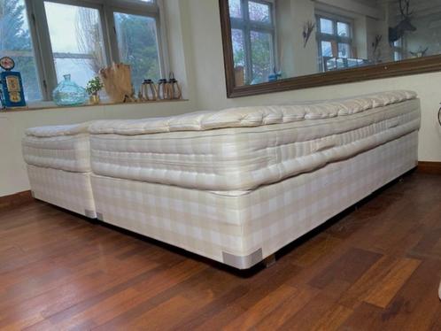 MEGA BOXSPRING 240cmx220cmx 65cm HÄSTENS 2000T was € 79.000, Huis en Inrichting, Slaapkamer | Boxsprings, Zo goed als nieuw, Overige maten