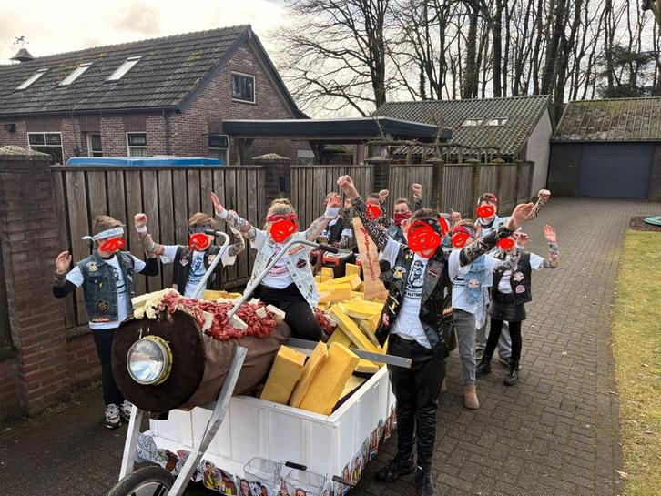 Vetbike carnavalswagen loopgroep kinderen, Kinderen en Baby's, Carnavalskleding en Verkleedspullen, Ophalen