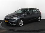 BMW 2 Serie Active Tourer 220i Essential | 192 PK | Navi | C, Auto's, BMW, Voorwielaandrijving, 1998 cc, 730 kg, Gebruikt