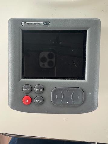 Raymarine E22105 ST70 multi instrument goede staat beschikbaar voor biedingen
