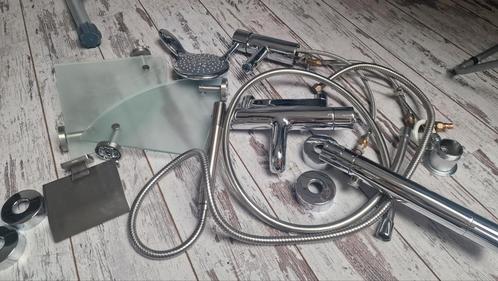 Complete badkamer set., Doe-het-zelf en Verbouw, Sanitair, Zo goed als nieuw, Rvs, Ophalen