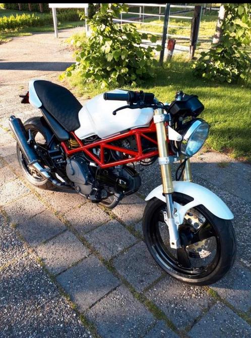 Ducati monnster 600, Motoren, Motoren | Ducati, Particulier, Naked bike, 12 t/m 35 kW, 2 cilinders, Ophalen