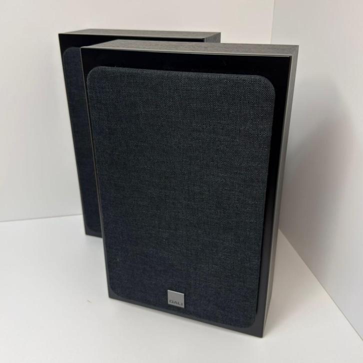 Dali Oberon On Wall Wandspeakers Zwart | Zeer netjes, Auto diversen, Autospeakers, Zo goed als nieuw