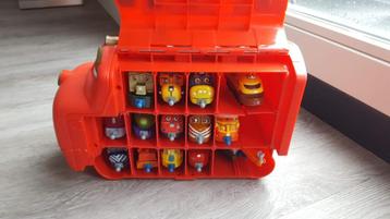 Chuggington opbergkoffer + 14 losse treintjes beschikbaar voor biedingen
